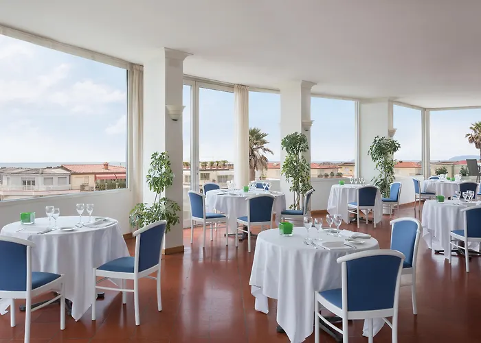 Hotel Sina Astor