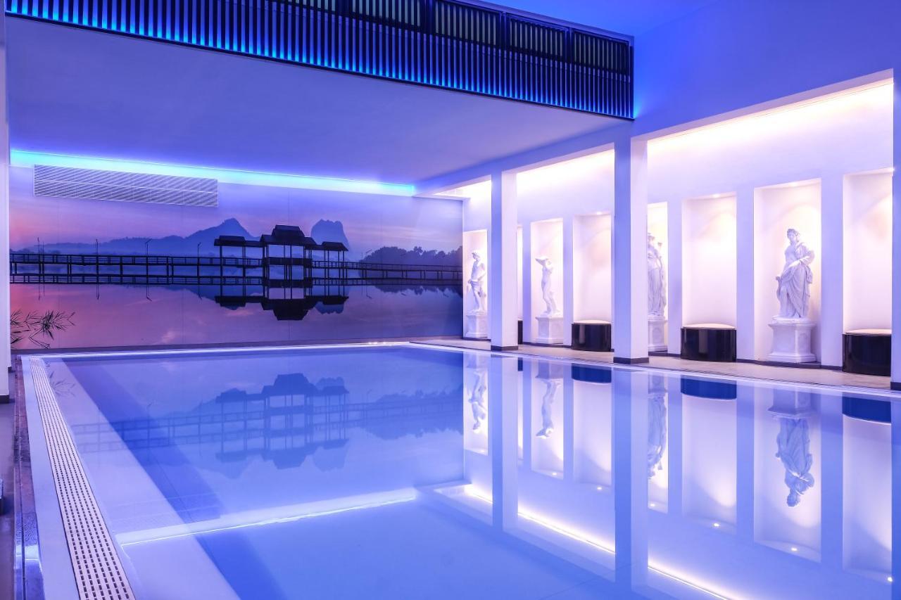 Hotel Sina Astor 4*